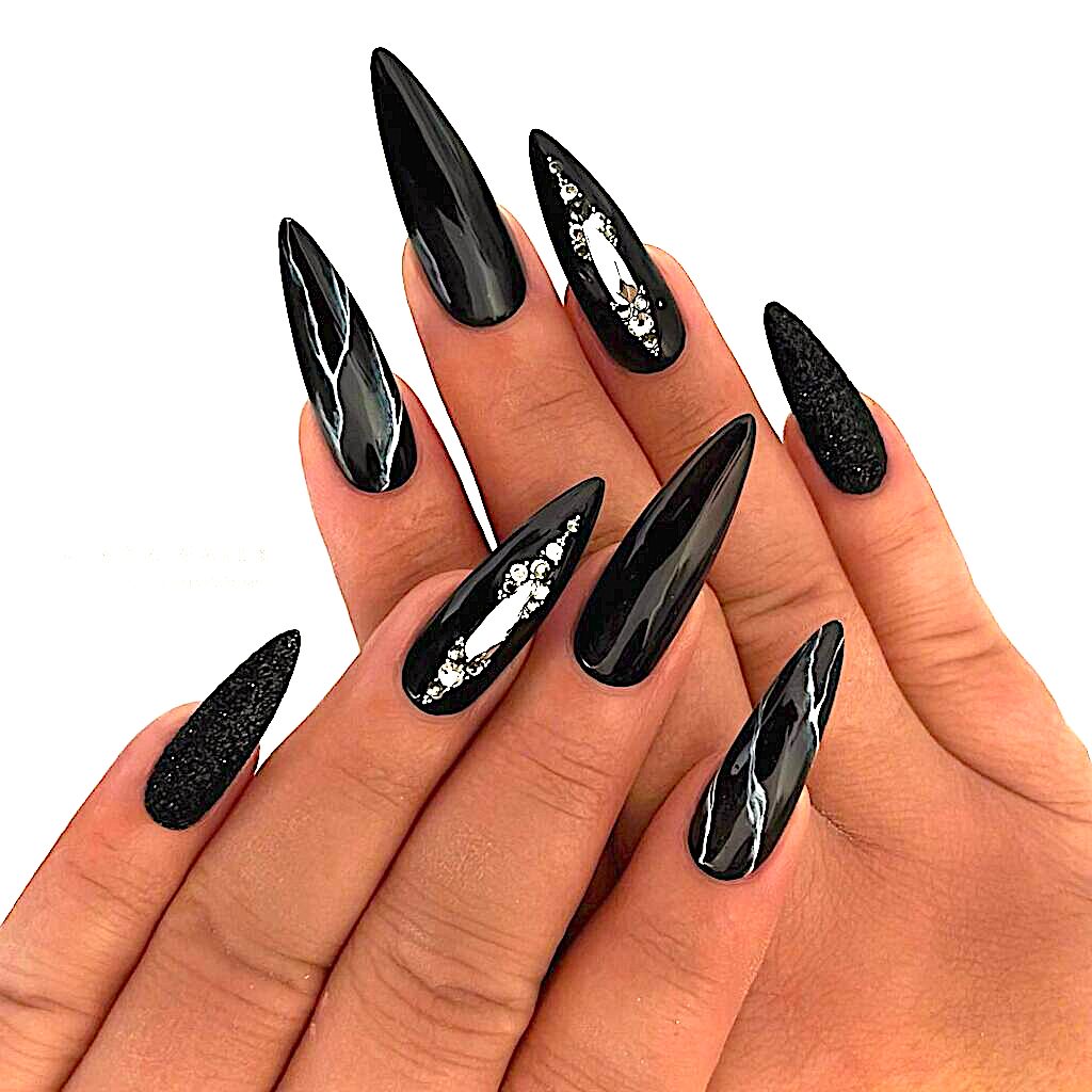 Get Spooky with 33 Black Halloween Nails To Try in 2024 10