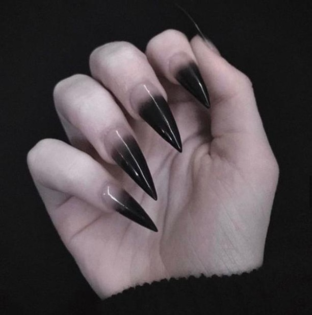 44 Latest Black Ombré Nail Designs To Try In 2024! 19