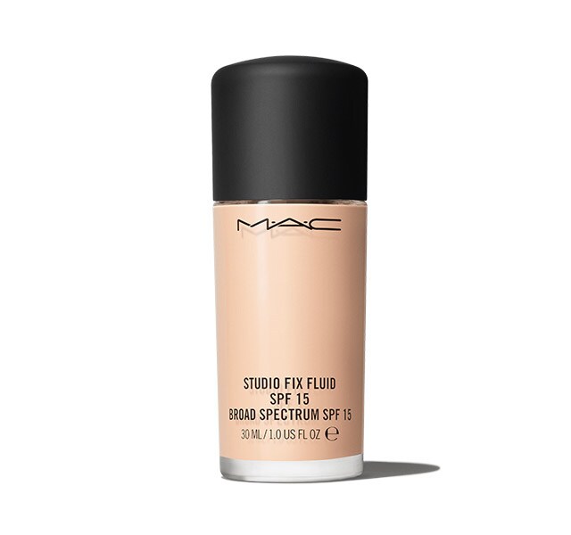 Studio Fix Fluid SPF 15 Foundation 