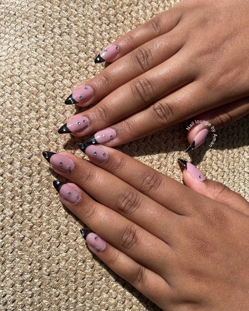 21 Trendy Black French Tip Manicure Ideas to Try in 2024 18 Studs