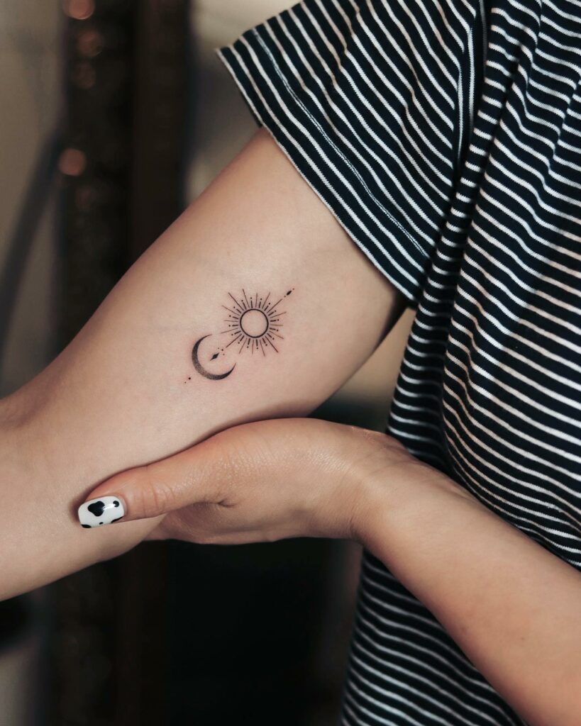 10+ Small Sun Tattoo Designs That Will Blow Your Mind! 18 Sun And Moon Minimalist Tattoo
