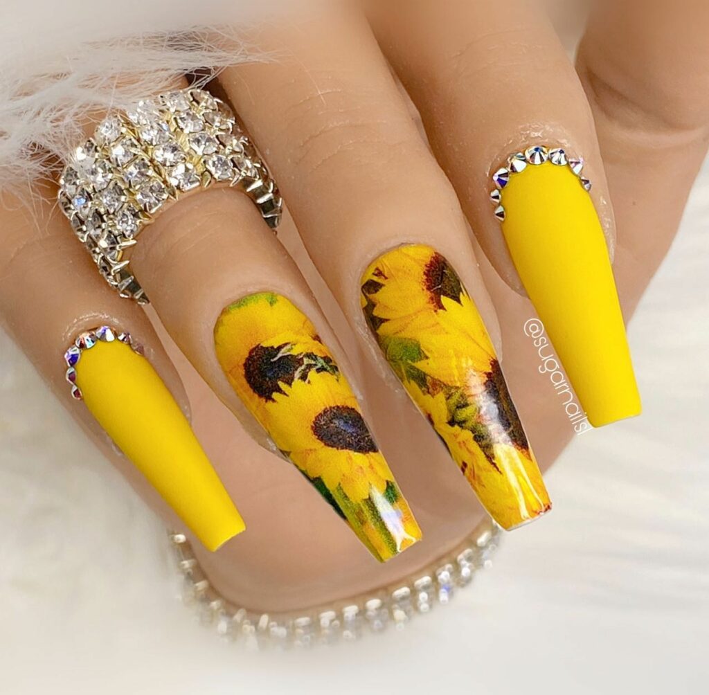 50 Latest February Yellow Nail Designs To Try in 2024! 42 Sunflower-Inspired Yellow Nails
