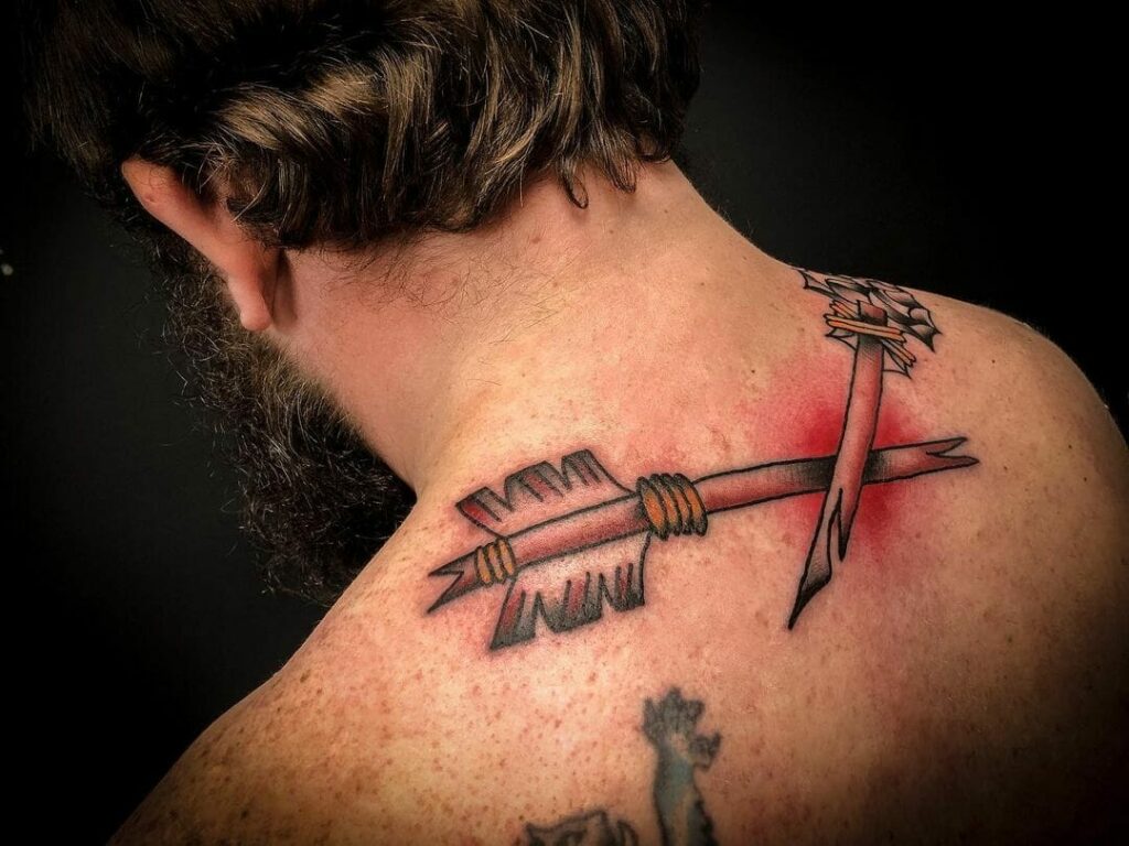 15+ Best Broken Arrow Tattoo Ideas To Inspire You! 15 Super Attractive Broken Arrow Tattoo For The Shoulder