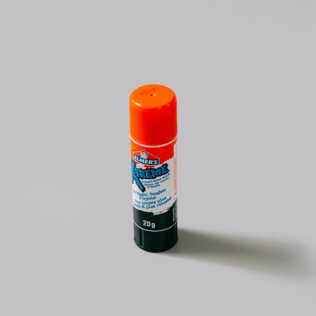 Super Glue for Nails: Ingenious Hack or Dangerous Shortcut 14 Superglue on Your Nails
