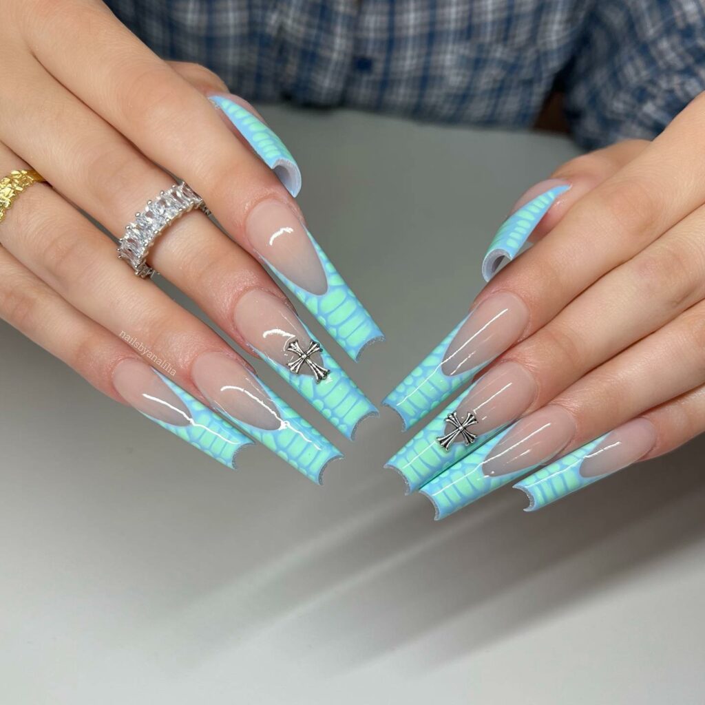 37 Latest Teal Nail Designs To Try In 2024! 28 Textured Teal Nails