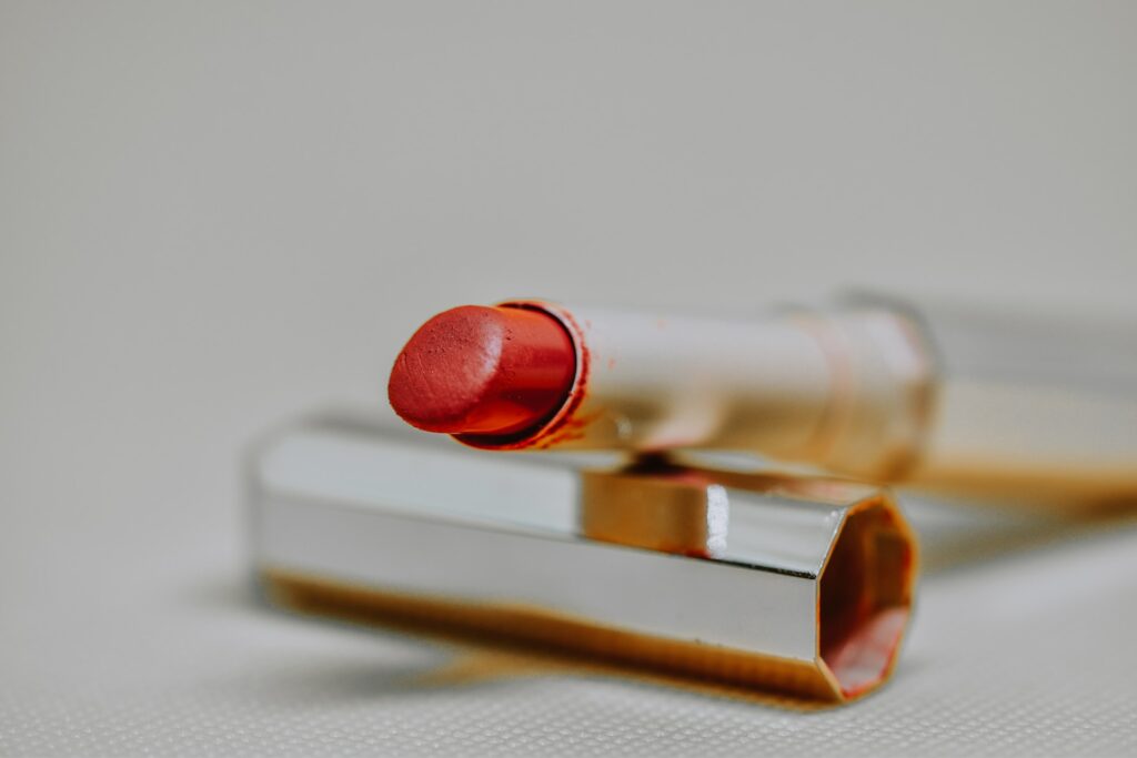 7 Best Red Lipstick For Fair Skin - Updated For 2024 11 The Game of Undertones