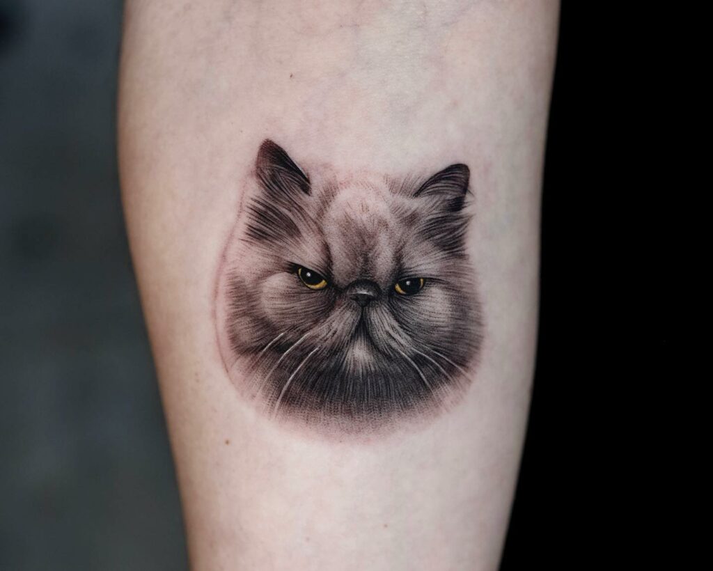 11+ Minimalist Small Cat Tattoo Ideas That Will Blow Your Mind! 17 The Matching Cat Lover Tatoo