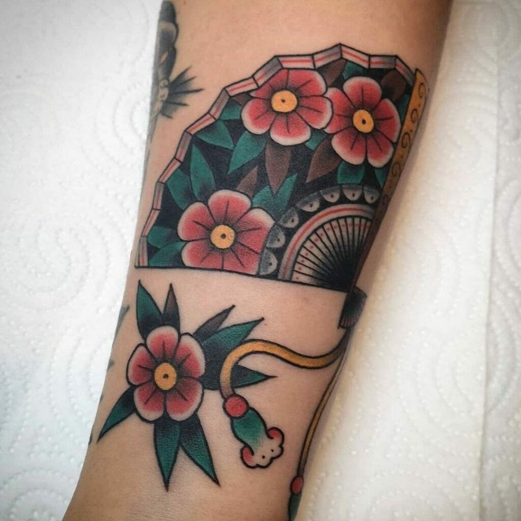 16+ Floral Tattoo Ideas You Have To See To Believe! 15 The Traditional Japanese Flower Tattoo