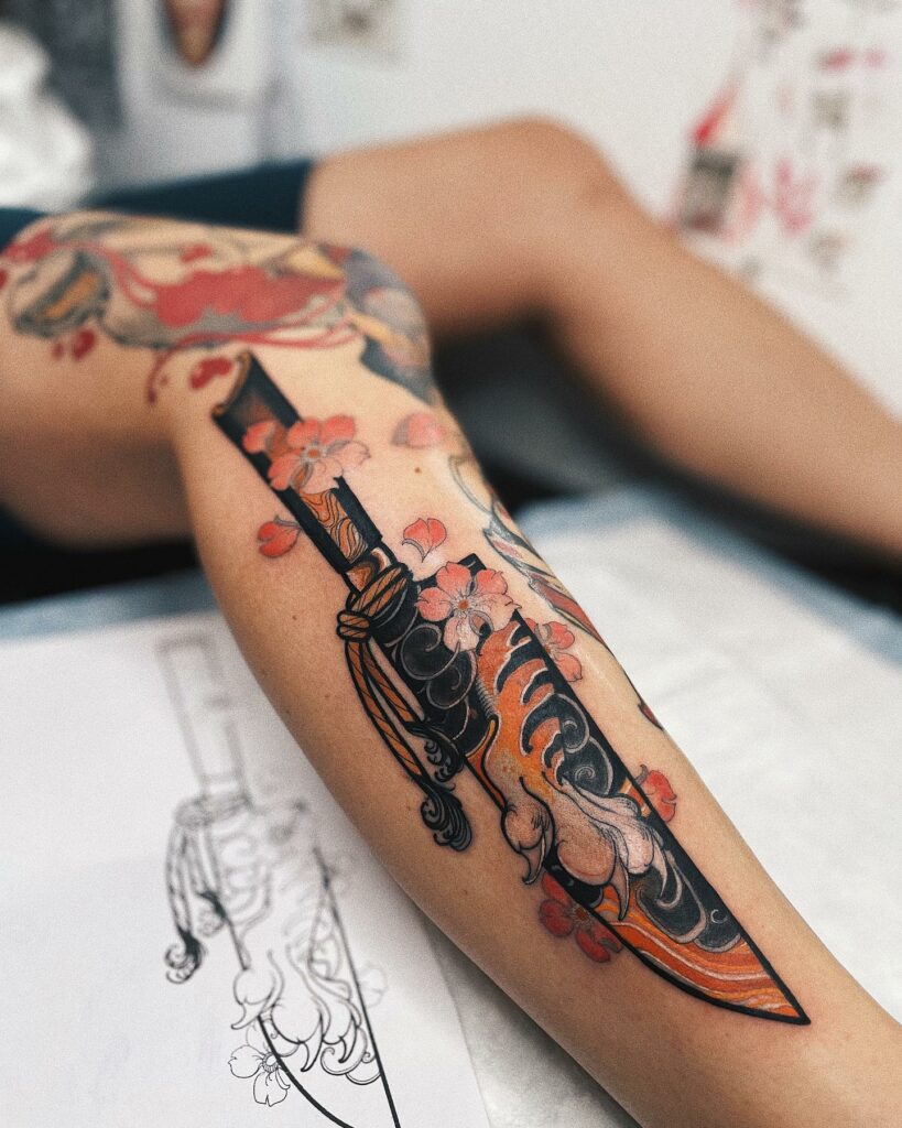 12+ Tiger Thigh Tattoo Ideas That Will Blow Your Mind! 20 Tiger Tattoos