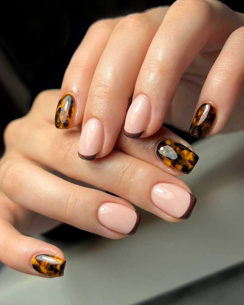 Fall in Love with 57 Short Fall Nail Designs in 2024 41 Tortoiseshell Accents on Short Fall Nails