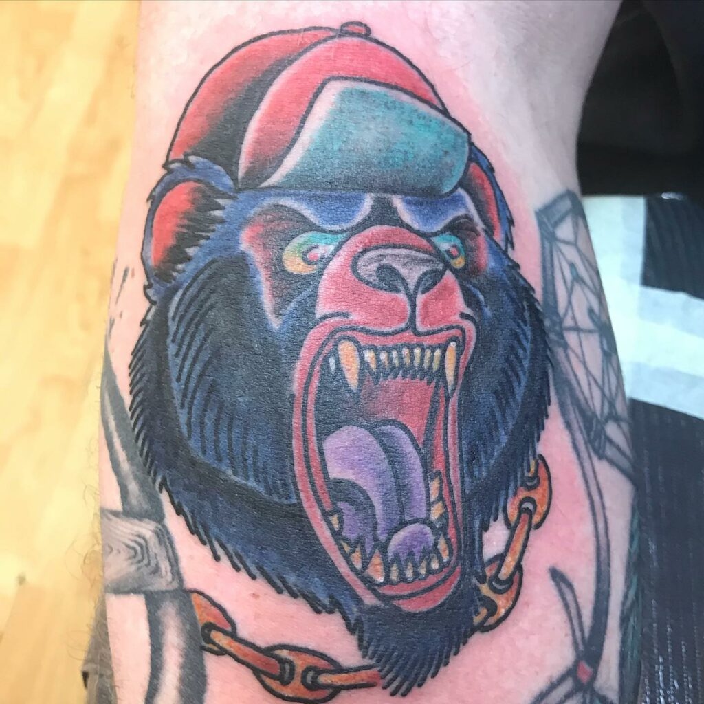 11+ Traditional Bear Head Tattoo Ideas That Will Blow Your Mind! 14 Traditional Bear Tattoo Design