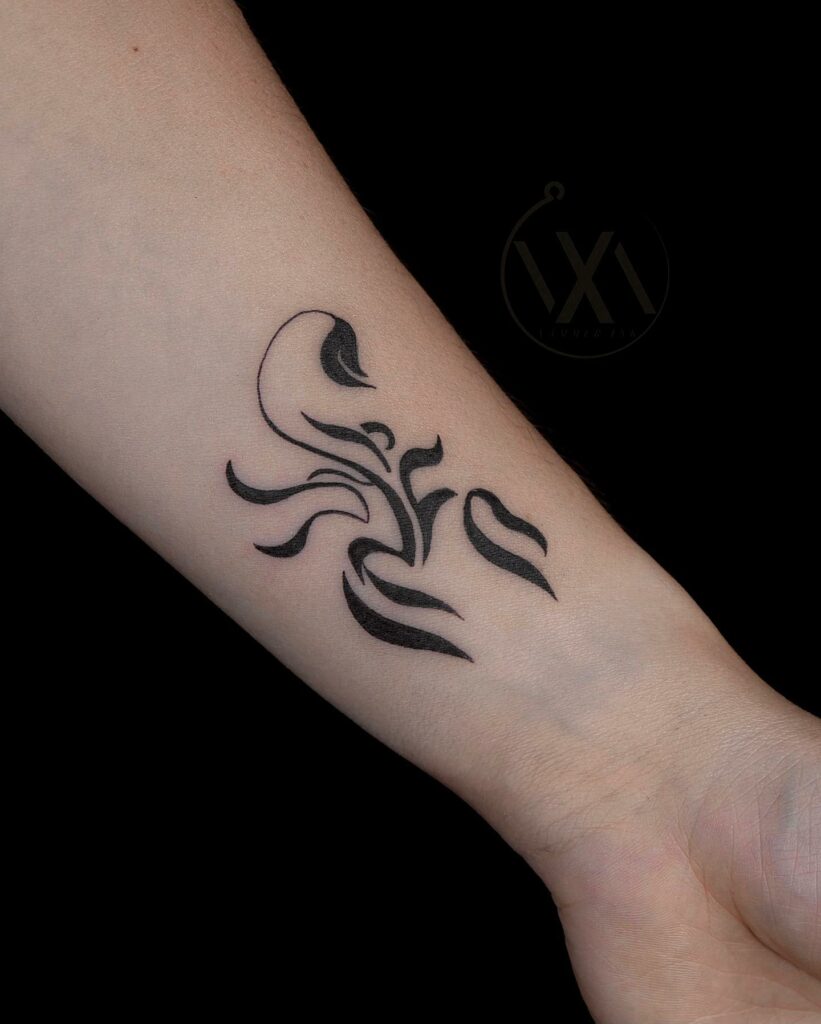 15+ Girly Scorpio Sign Tattoo Ideas That Will Blow Your Mind! 17 Tiny Scorpion Tattoo