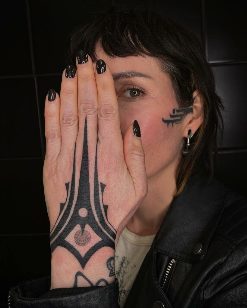 11+ Side Wrist Tattoo For Girls That Will Blow Your Mind 19 Tribal Tattoos For Girls