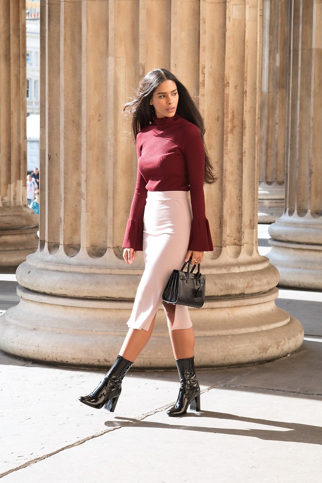 Essential Layering Tips for Fall & Winter 2024 16 Turtleneck