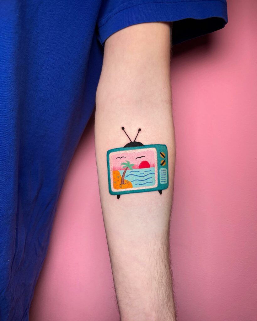 11+ Traditional Beach Tattoo Ideas That Will Blow Your Mind! 21 Unique Beach Tattoo
