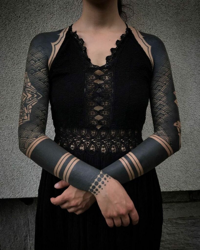 14+ Black Sleeve Tattoo Ideas To Inspire You 15 Unique Sleeve Blackout Tattoo