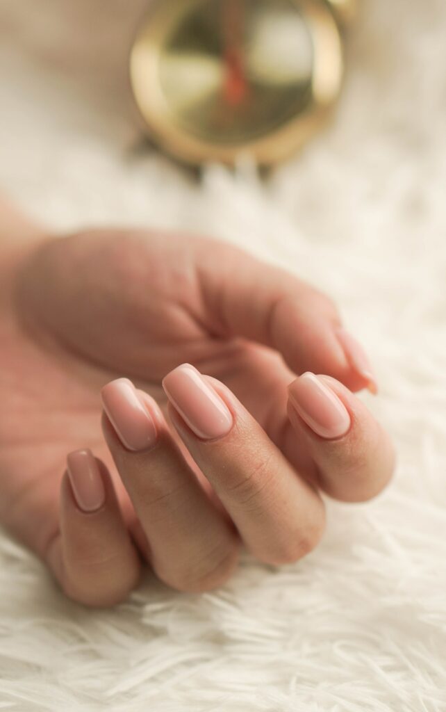 Discovering the Latest in Solar Nails for 2024 ☀️ 10 Unveiling the Secrets of Solar Nails