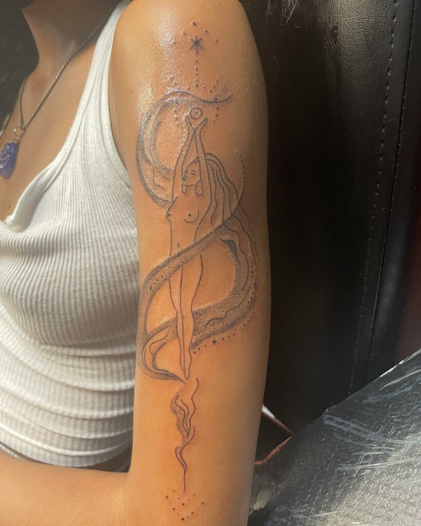 11+ Unique Upper Arm Half Sleeve Tattoo Ideas That Will Blow Your Mind! 11 Upper Arm Women's Unique Half Sleeve Tattoo