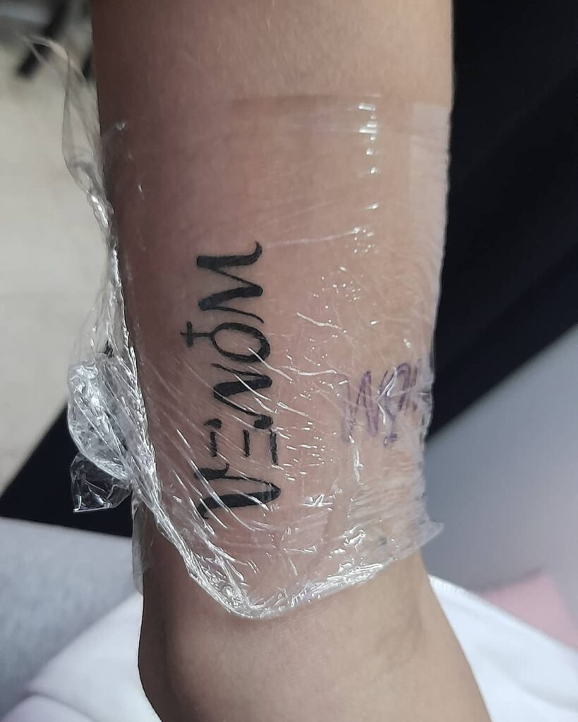 11+ Venom Women Tattoo Ideas That Will Blow Your Mind! 10 Venom Women Tattoo