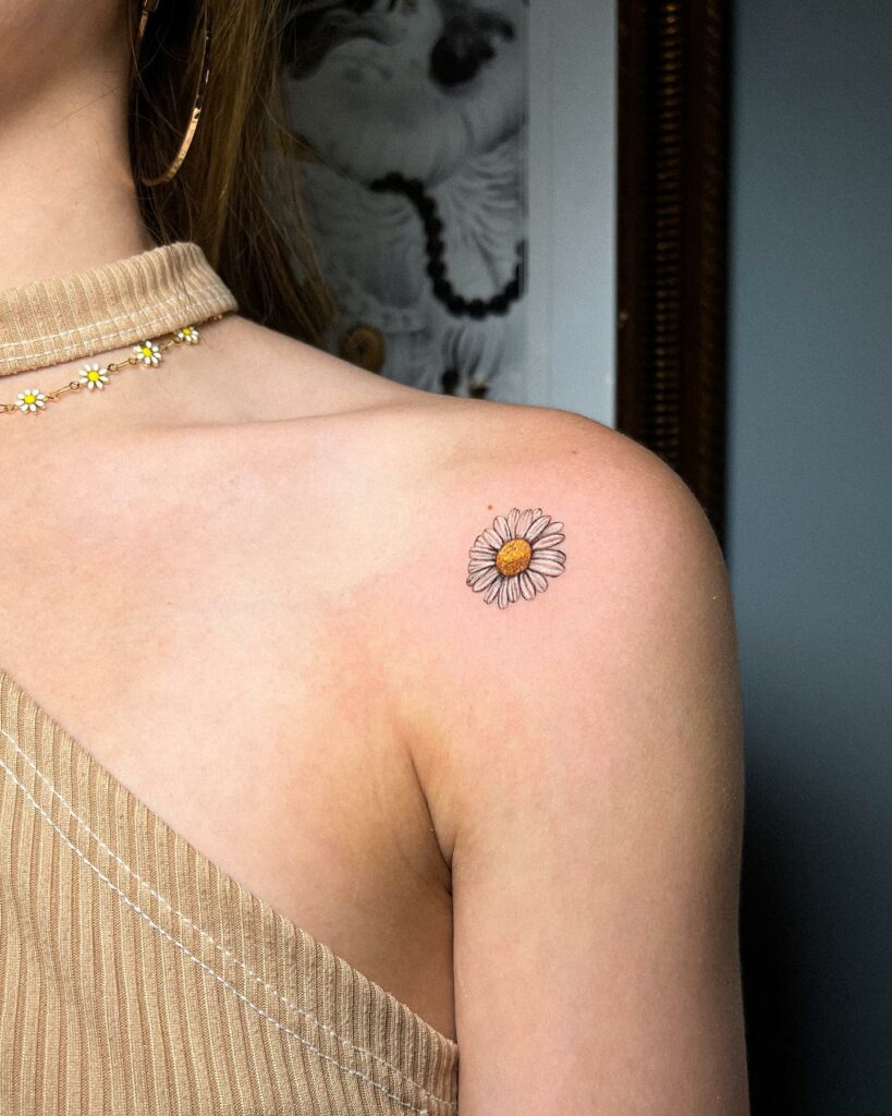 11+ Minimalist Daisy Tattoo Ideas That Will Blow Your Mind! 12 White Daisy Tattoo
