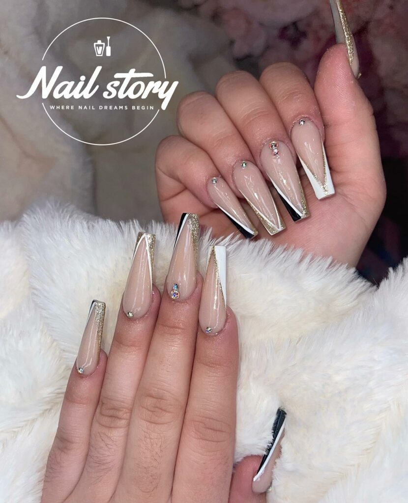 59 White Glitter Nail Designs To Try In 2024! 37 White Glitter Coffin Nails