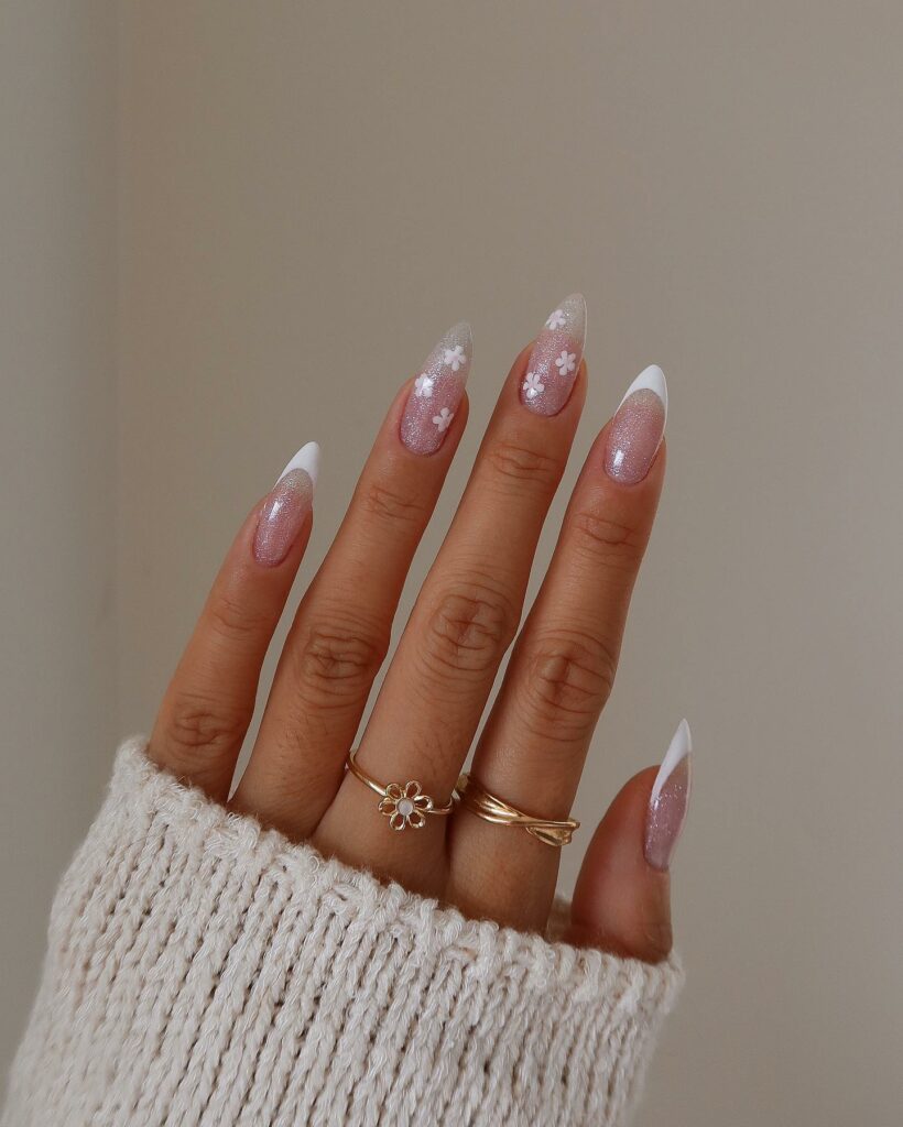 55 Latest Short Acrylic Nail Designs To Try In 2024! 29 White Glitter Nails