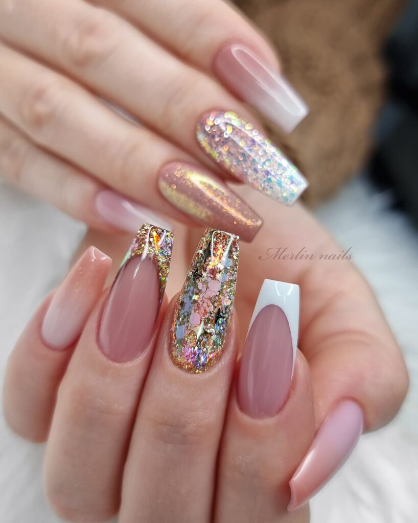 55 Latest Gold French Tip Nail Ideas To Try In 2024! 53 White and Gold French Nails with Glitter Accents