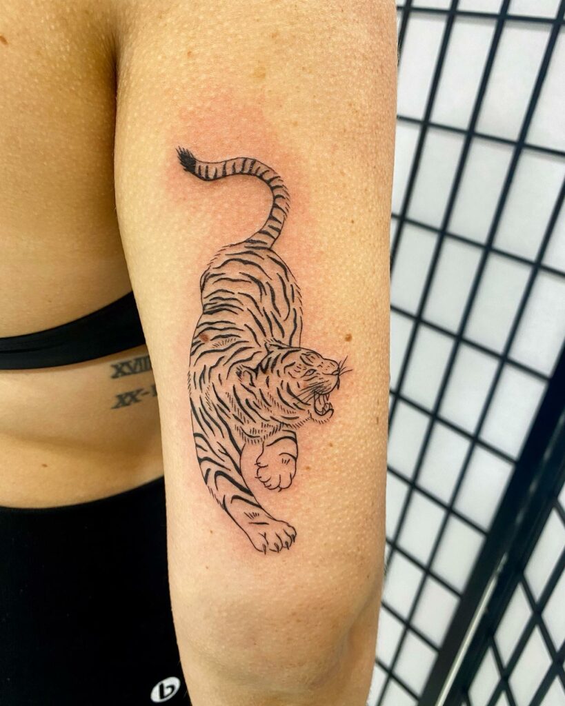 11+ Back Of Bicep Tattoo Ideas That Will Blow Your Mind! 19 Wild Animals Back Of The Bicep Tattoo