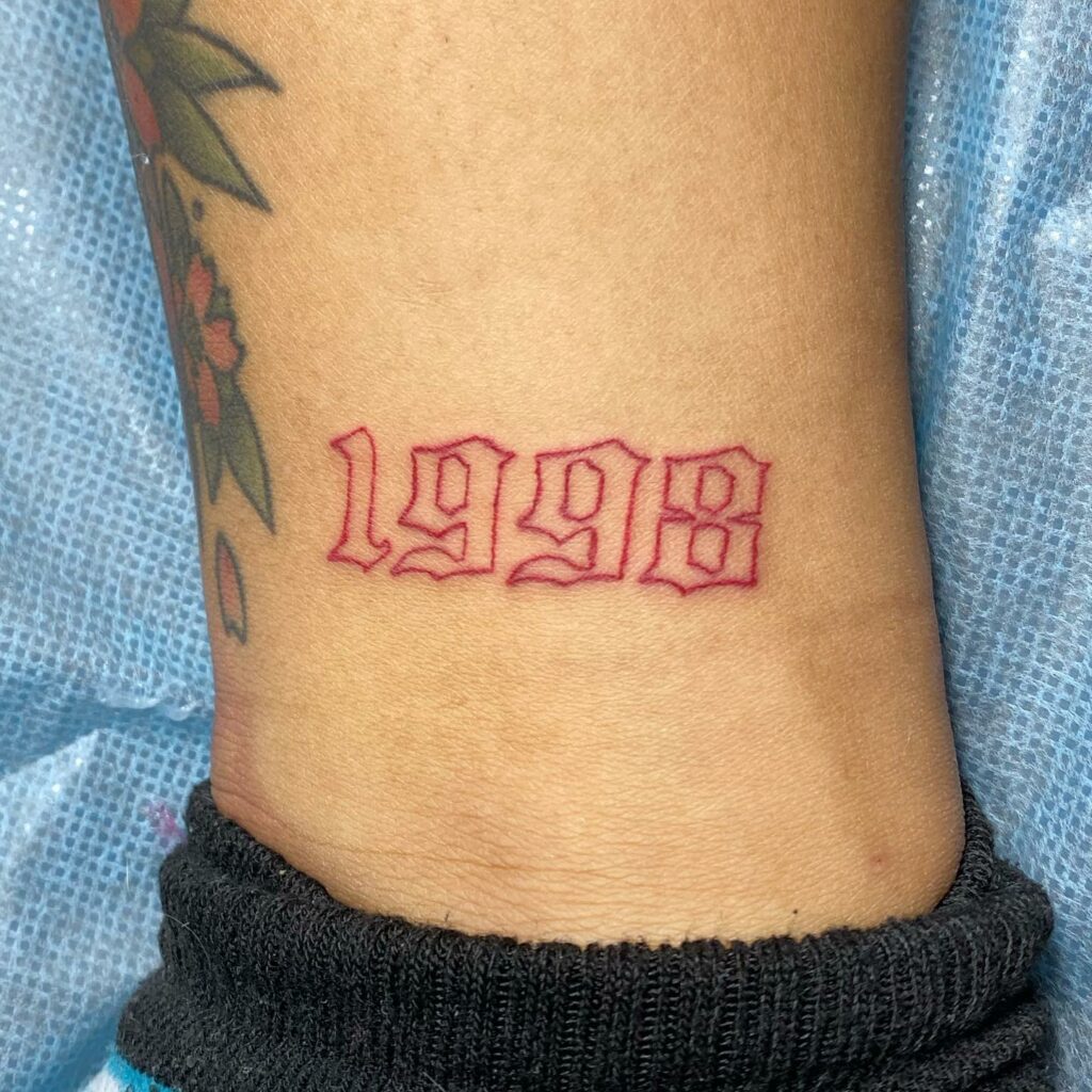 11+ Traditional Tattoo Lettering Ideas That Will Blow Your Mind! 17 Year Tattoo