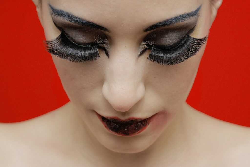 Why You Might Want To Stop Using Eyelash Extensions In 2024 11 eyelash