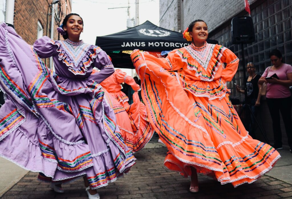 Outfit Ideas for a Mexican-Themed Party or Fiesta in 2024 10 fiesta world