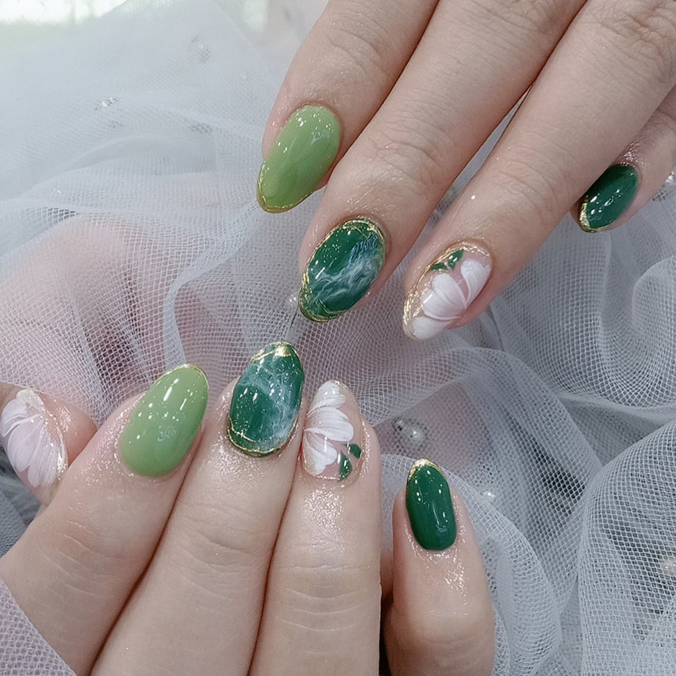 34 Latest Floral Nail Designs To Try In 2024! 47 Enchanted Garden Ballet