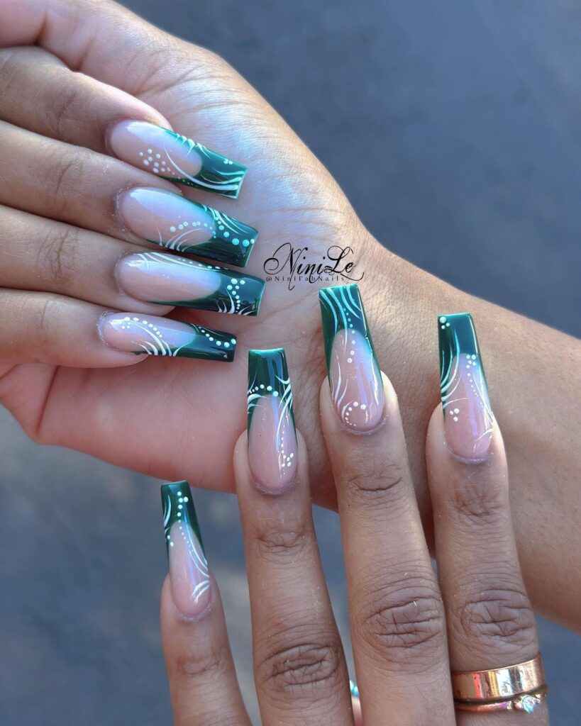 30 Latest Emerald Green Nail Designs To Try in 2024! 31