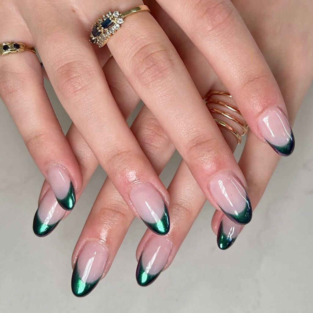 30 Latest Emerald Green Nail Designs To Try in 2024! 34