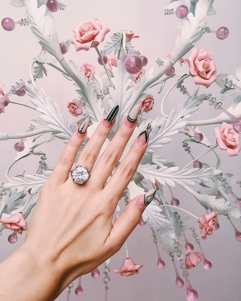 30 Latest Geometric Designs to Try In 2024! 34 Sculpted Black and Nude Sophistication
