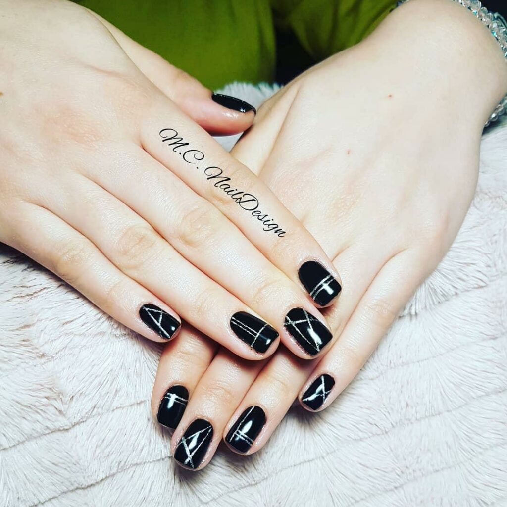 30 Latest Geometric Designs to Try In 2024! 36