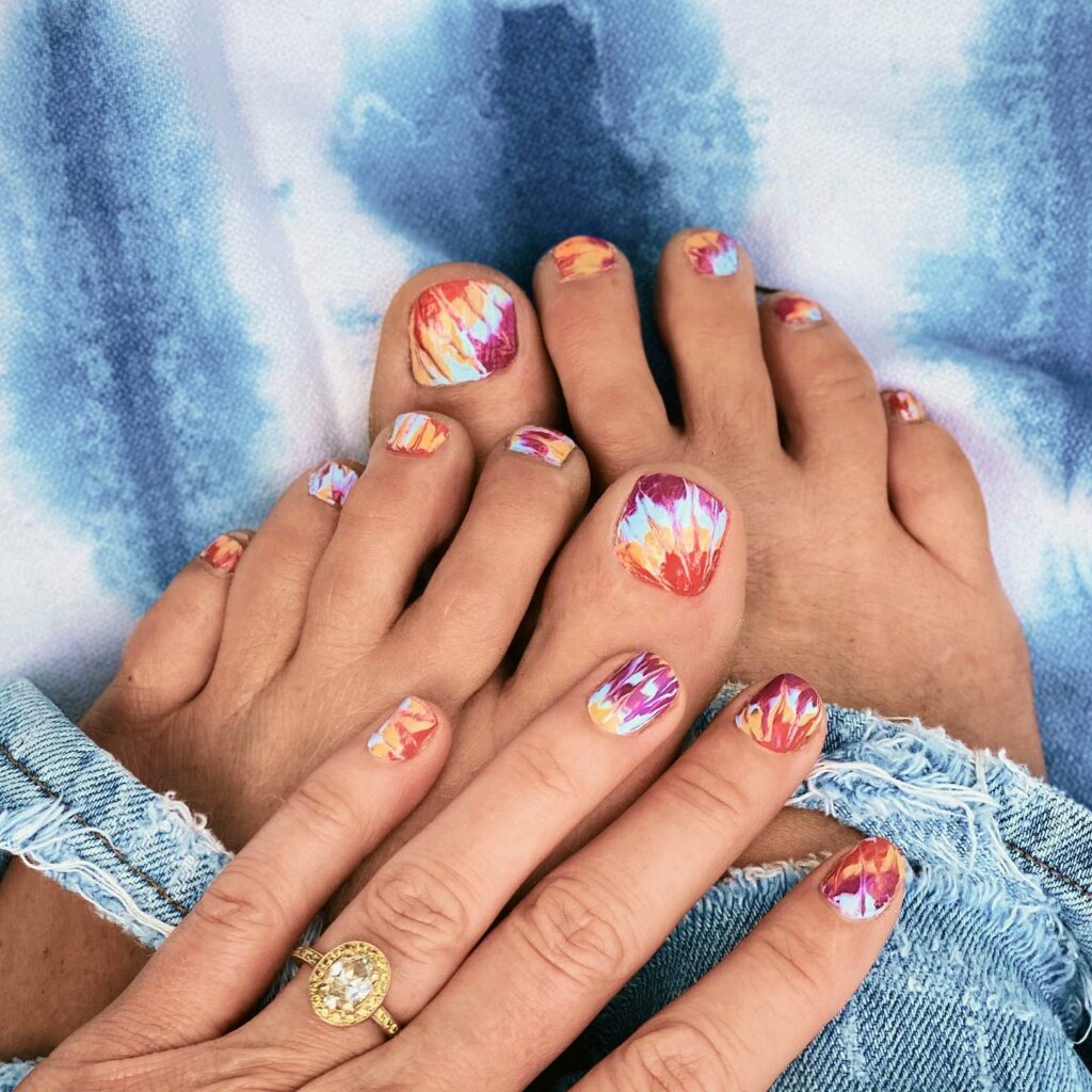 24 Latest Rainbow Art Pedicure Designs To Try in 2024! 10