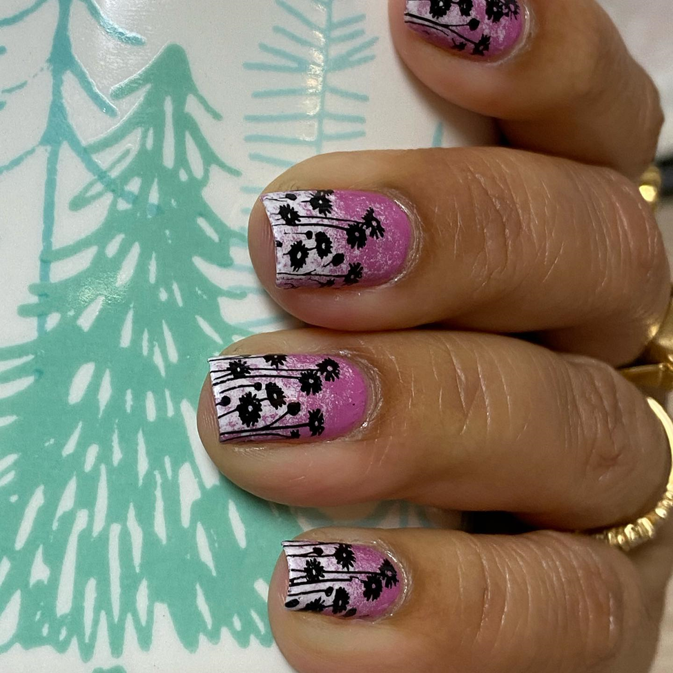 34 Latest Floral Nail Designs To Try In 2024! 72