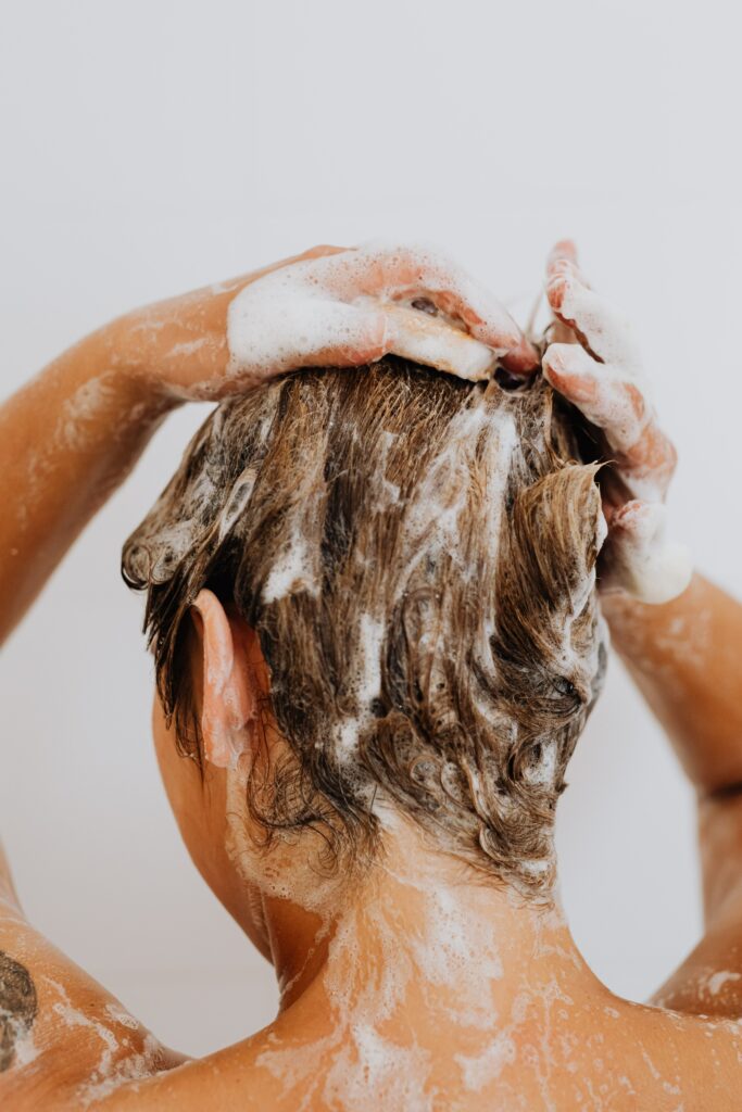 Dealing with Greasy Hair: 3 Simple Tricks to Fix It in 2024 13 Why Does My Hair Get Greasy So Fast