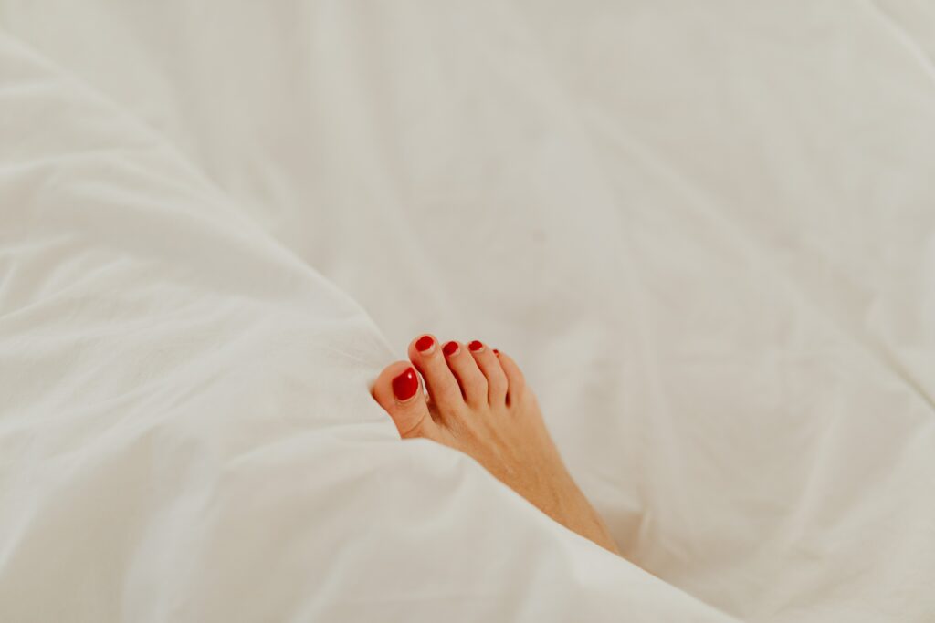 Mastering Acrylic Pedicure: 10 Tips & Tricks for 2024 10 Acrylic Pedicure