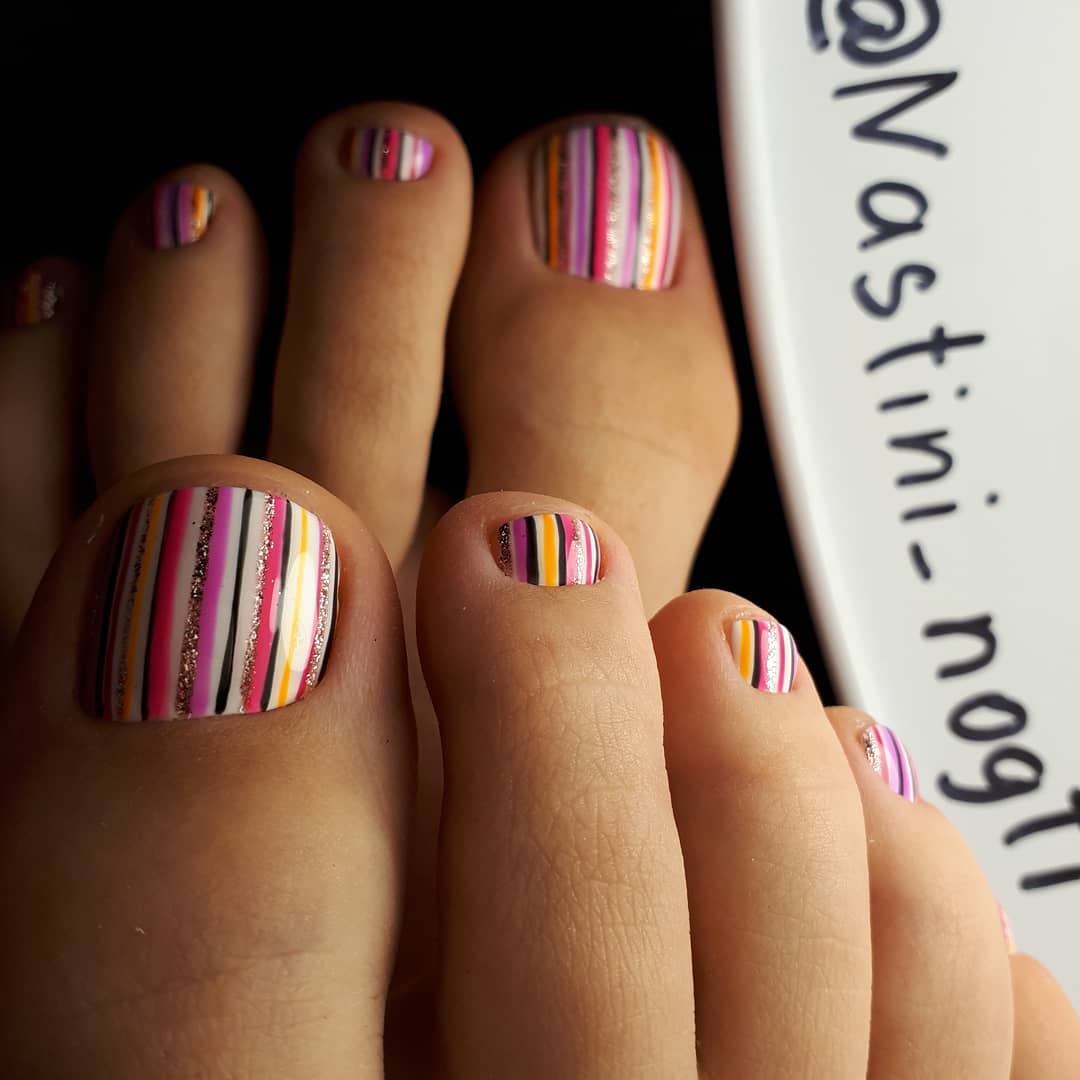 24 Latest Rainbow Art Pedicure Designs To Try in 2024! 14