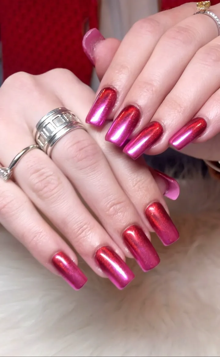 16 Cute Valentine’s Day Nail Designs To Try in 2024! 💅💅 17 Romantic Gradient Nails: A Stunning Valentine's Day Look