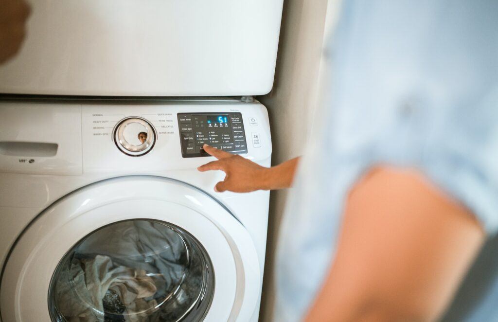 How to Get Lip Gloss Out Of Clothes - 5 Tips To Try Now! 18 washing machine