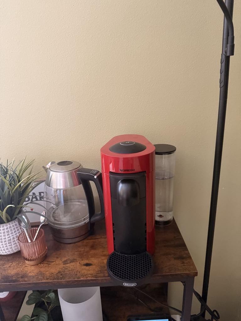 De'Longhi Nespresso Vertuo Plus Coffee and Espresso Maker by De'Longhi, Grey customer photo 1
