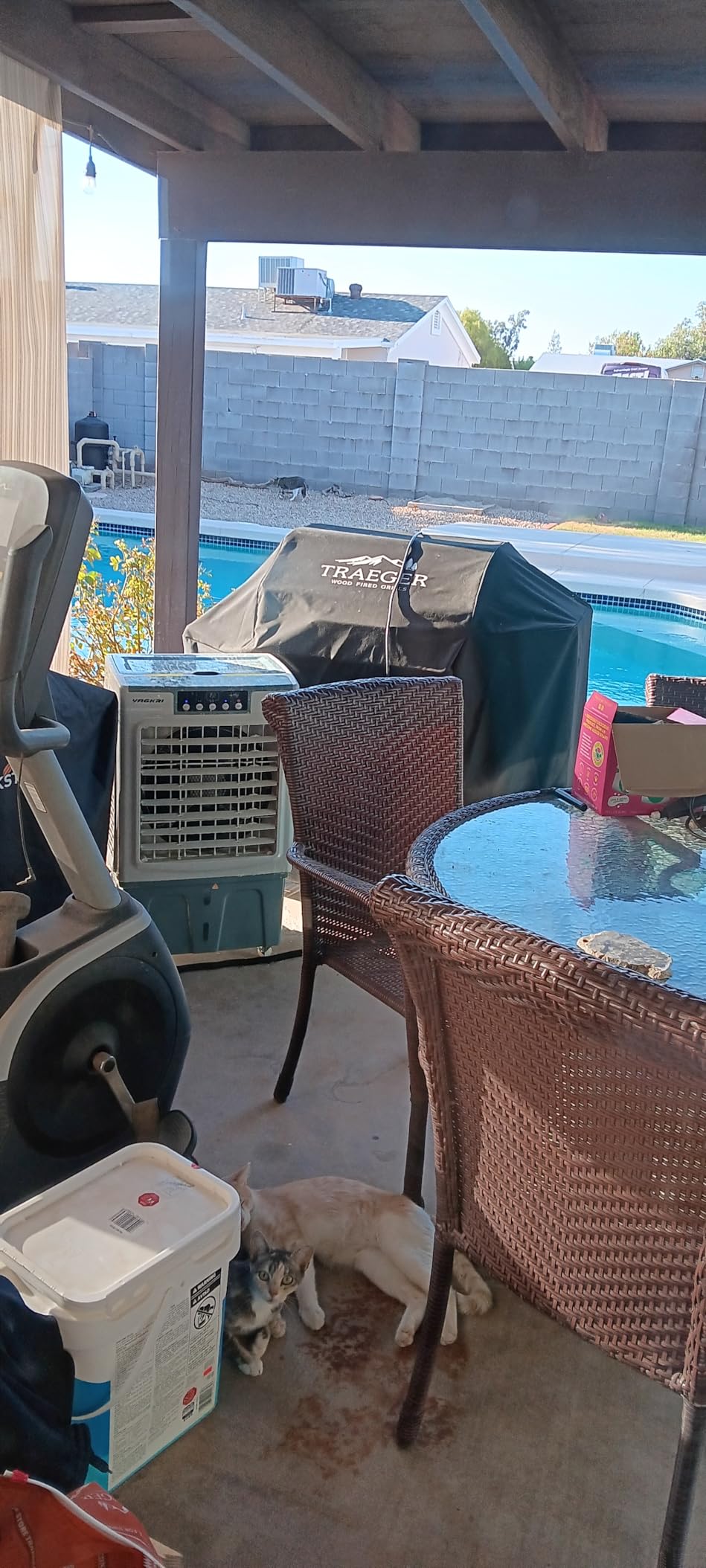 VAGKRI Swamp Cooler, 2100CFM Evaporative Air Cooler customer photo 2