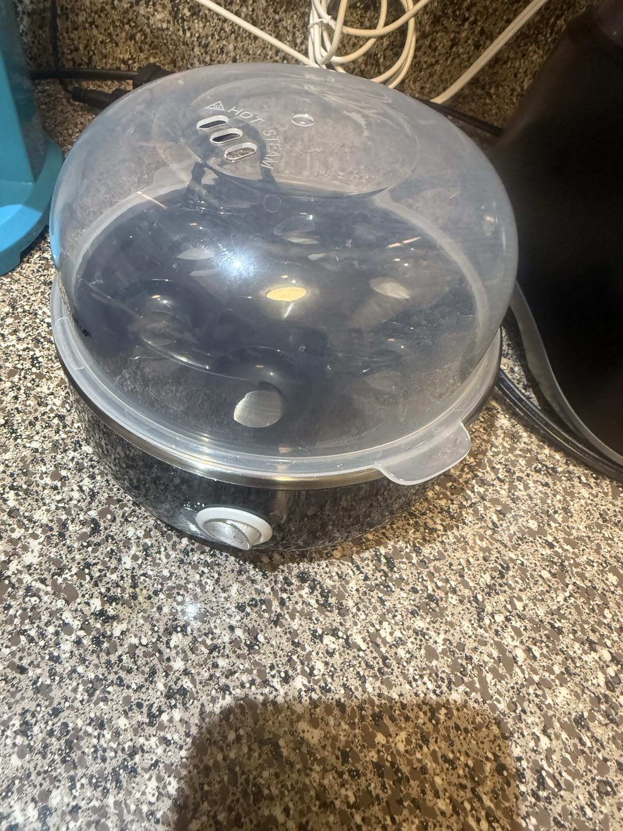 Elite Gourmet EGC115M Easy Egg Cooker Electric 7-Egg Capacity, Soft, Medium, Hard-Boiled Egg Cooker with Auto Shut-Off, Measuring Cup Included, BPA Free, Retro Mint customer photo 2