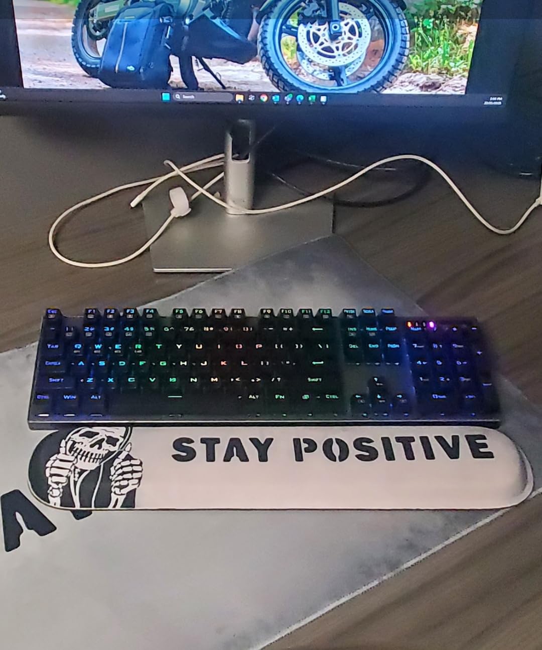 Redragon K556 RGB LED Backlit Wired Mechanical Gaming Keyboard, 104 Keys Hot-Swap Mechanical Keyboard w/Aluminum Base, Upgraded Socket and Noise Absorbing Foams, Soft Tactile Brown Switch customer photo 2