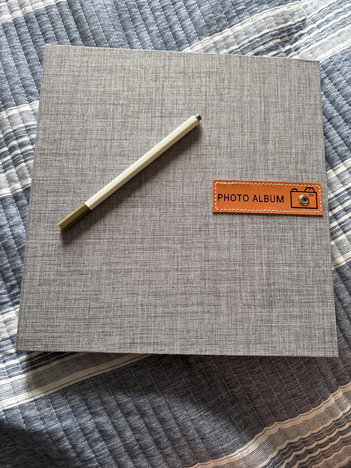 Photo Album Self Adhesive 3x5 4x6 5x7 6x8 8x10 8.5x11 11x10.6 Magnetic Scrapbook Album DIY Length 11x10.6 Inch 40 Pages Linen Cover DIY Photo Album with A Metallic Pen and Plastic Board (Grey) customer photo 2