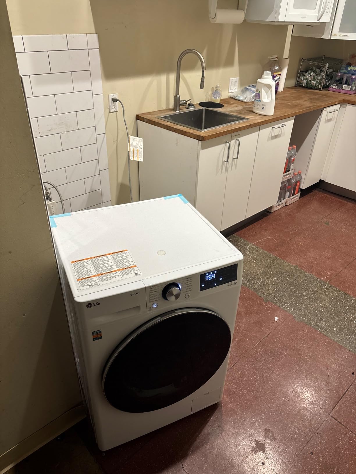 LG WM3555HWA 24 Inch Smart All In One Washer/Dryer with 2.3 cu. ft. Capacity, Wi-Fi Enabled, 14 Wash Cycles, 1400 RPM, Ventless, NeveRust Stainless Steel Drum customer photo 1