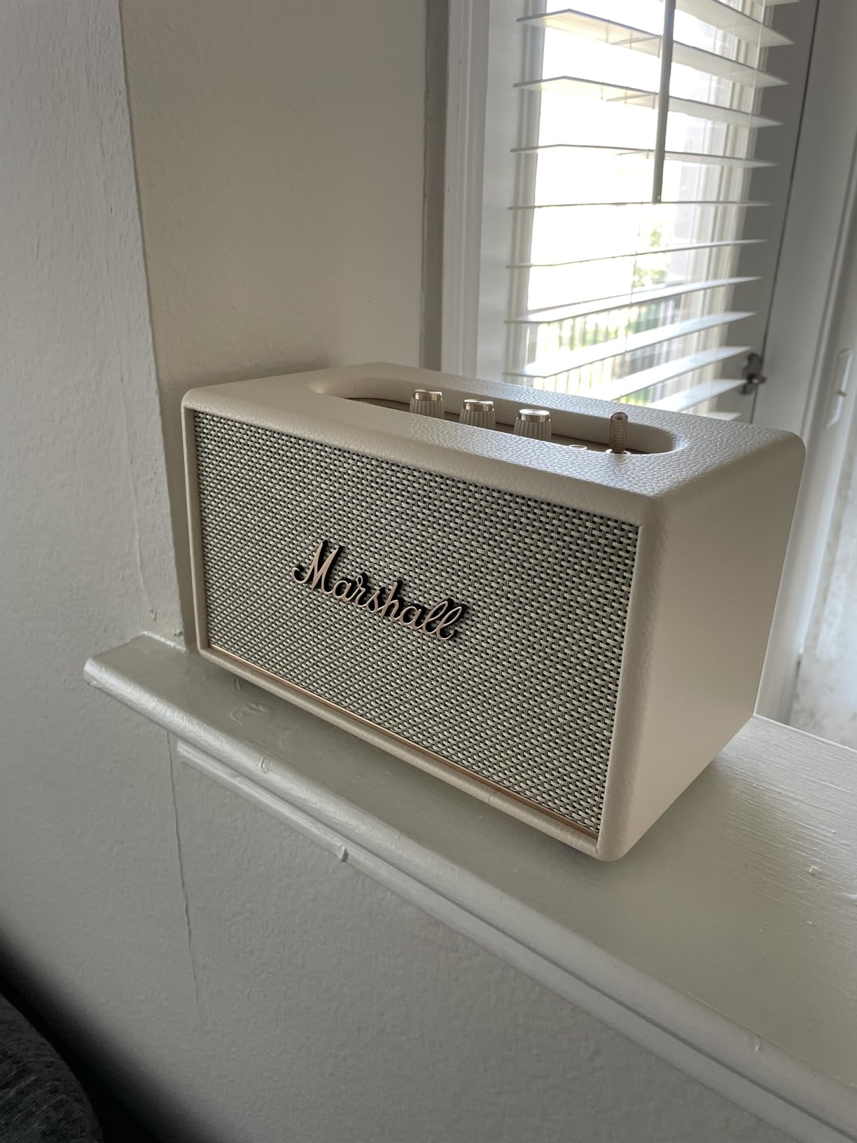 Marshall Acton III Bluetooth Home Speaker, Black customer photo 1